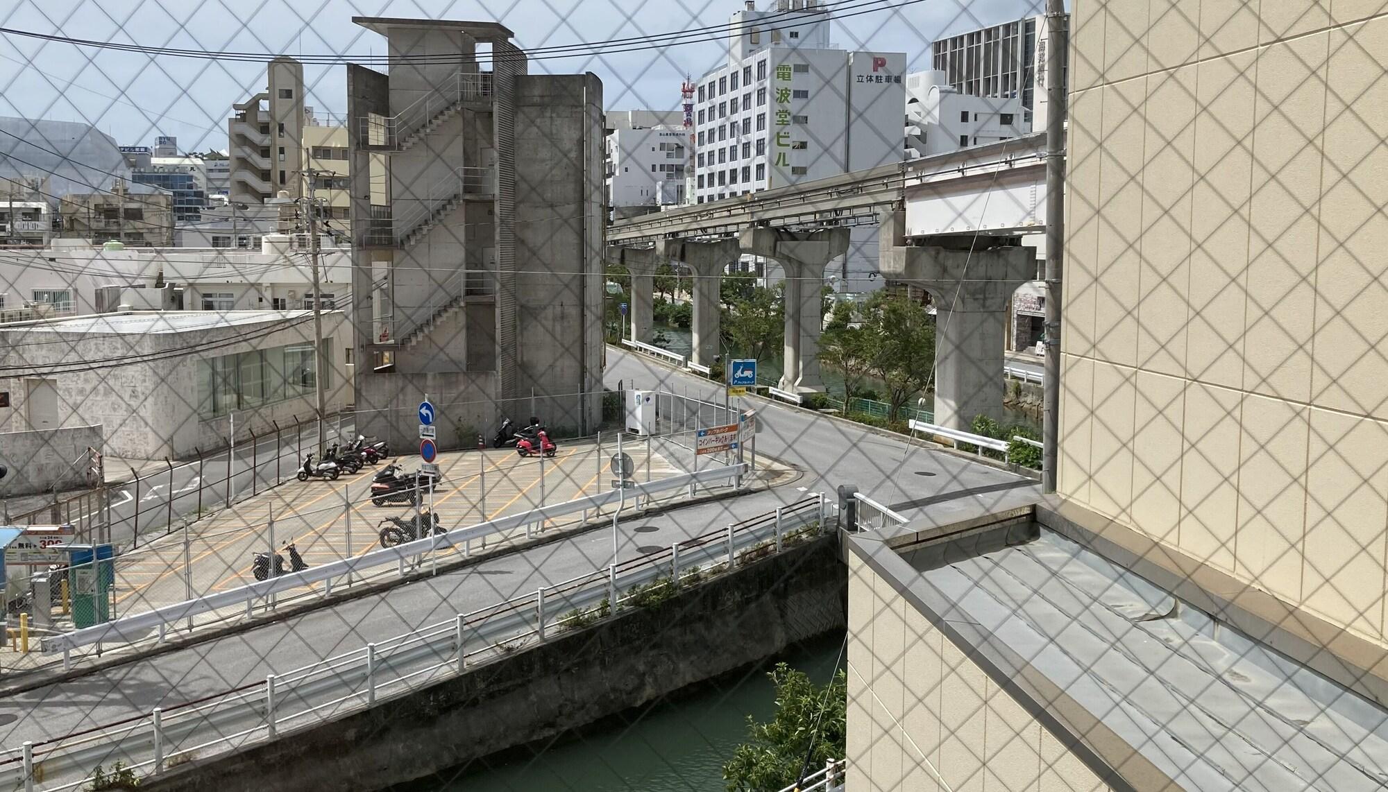 Toyoko Inn Okinawa Naha Kokusai-Dori Miebashi-Eki Ngoại thất bức ảnh