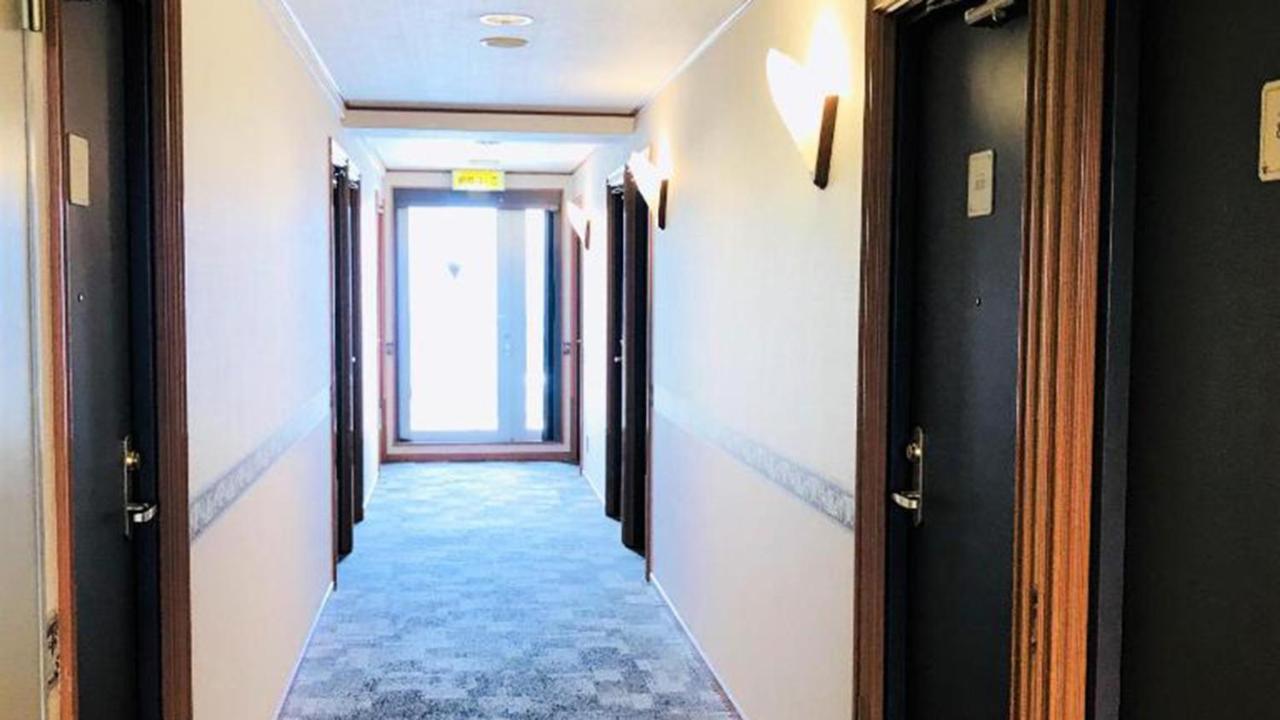 Toyoko Inn Okinawa Naha Kokusai-Dori Miebashi-Eki Ngoại thất bức ảnh