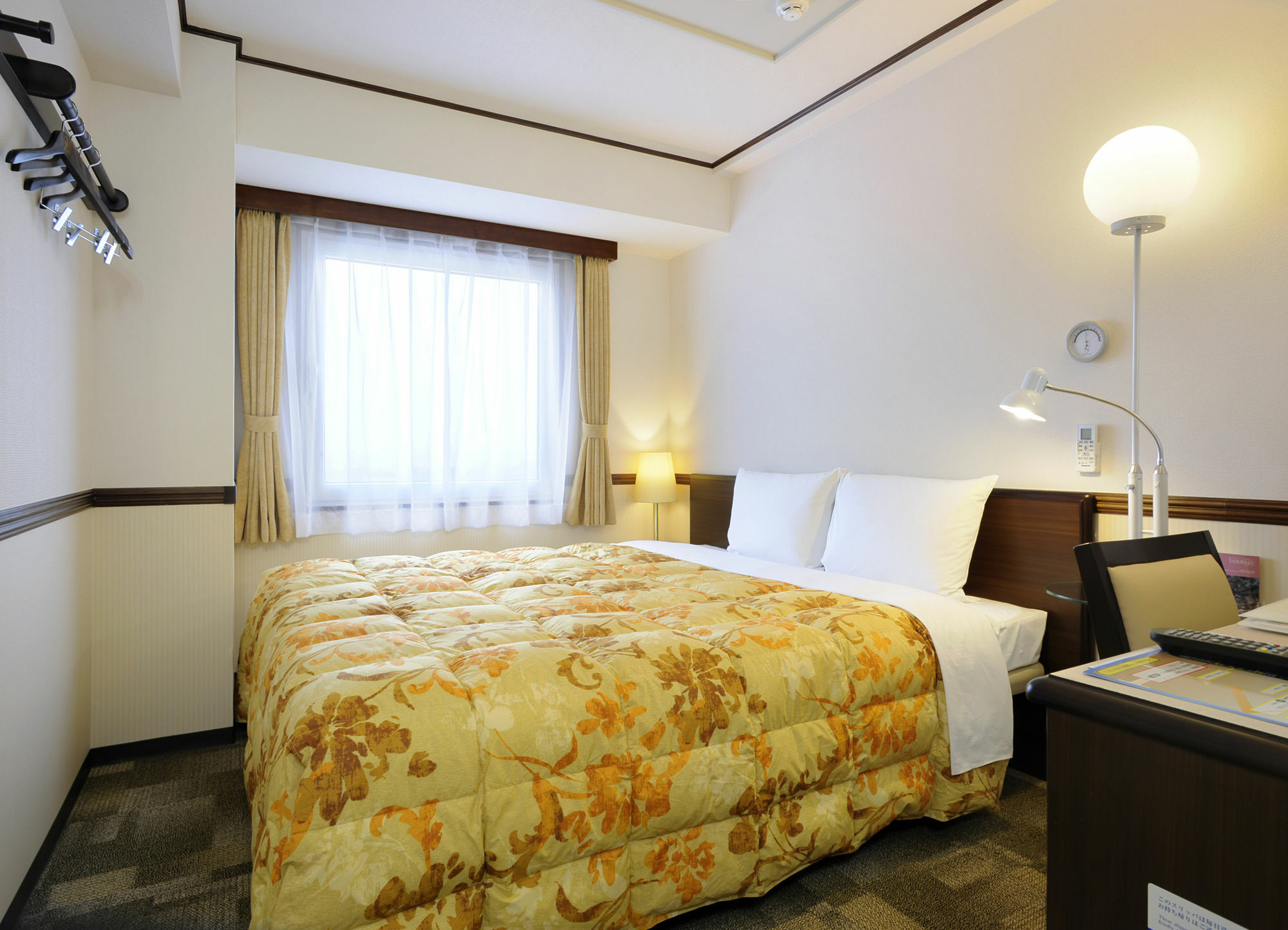 Toyoko Inn Okinawa Naha Kokusai-Dori Miebashi-Eki Ngoại thất bức ảnh